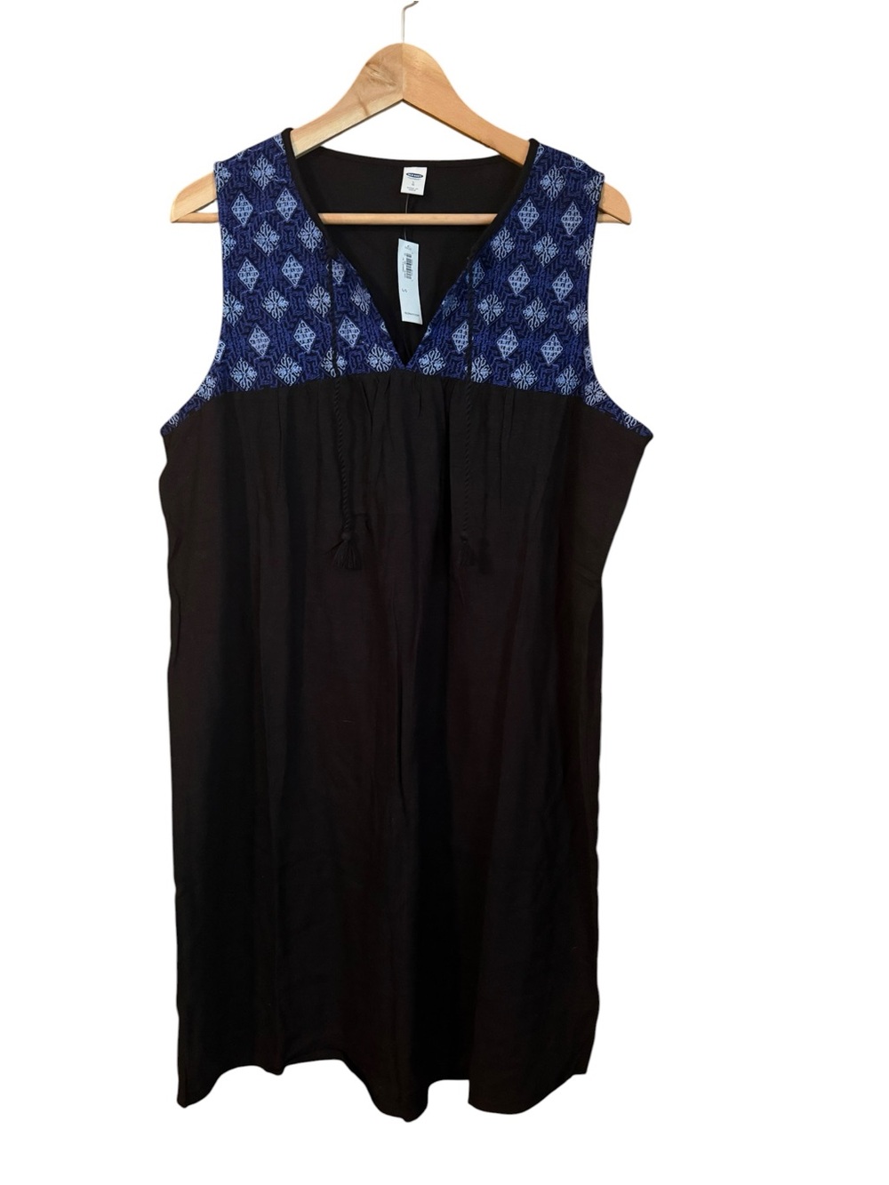 Old Navy Linen Blend Blue Embroidered Black Knee Length Shift Dress Tassels NWT